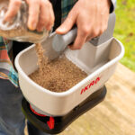 Сеялка акумулаторна IAST 12 4.5л 12V/2.5Ah батерия и зарядно к-т - Image 4