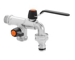 Кран градински метален с два изхода Claber 9625